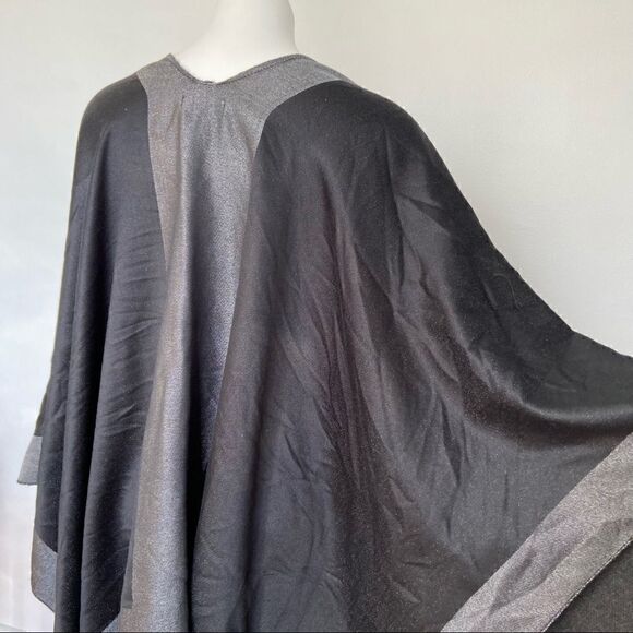 CK Metallic Knit Poncho Scarf Wrap - Picture 13 of 14